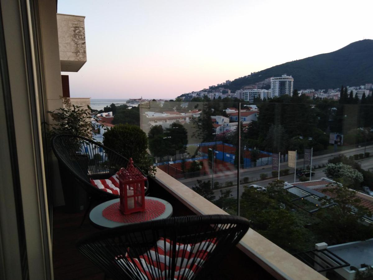 Red Lux Lägenhet Budva Exteriör bild