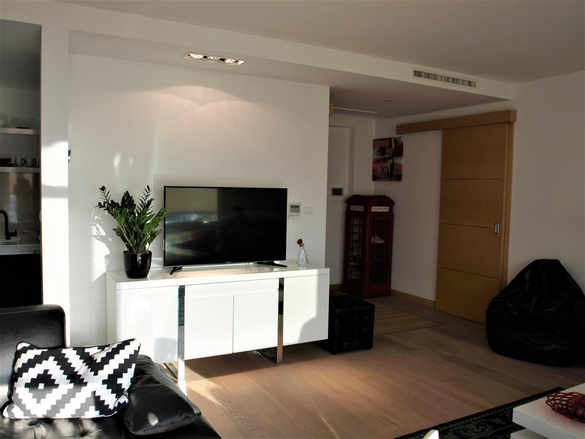 Red Lux Lägenhet Budva Exteriör bild