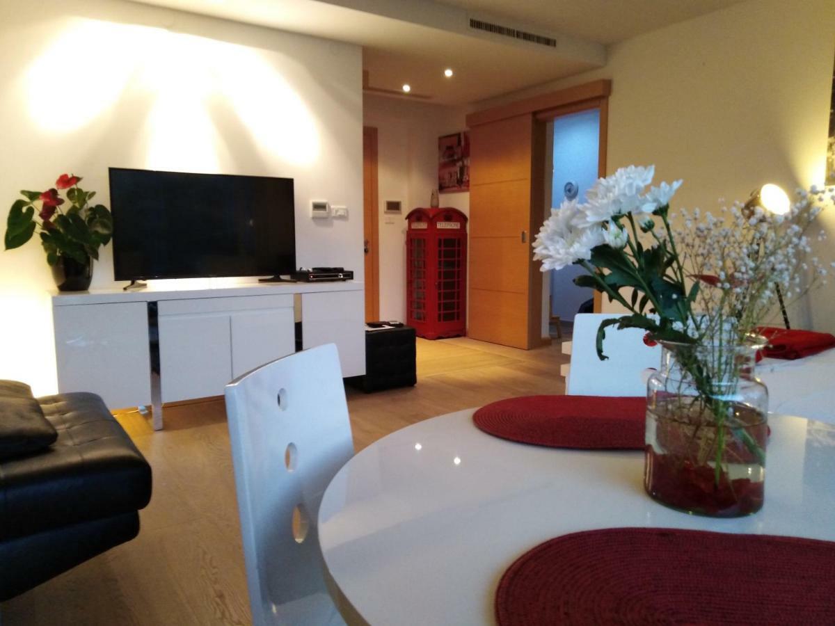 Red Lux Lägenhet Budva Exteriör bild