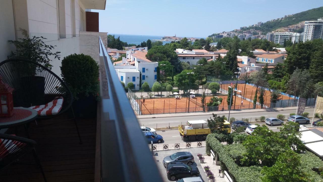 Red Lux Lägenhet Budva Exteriör bild